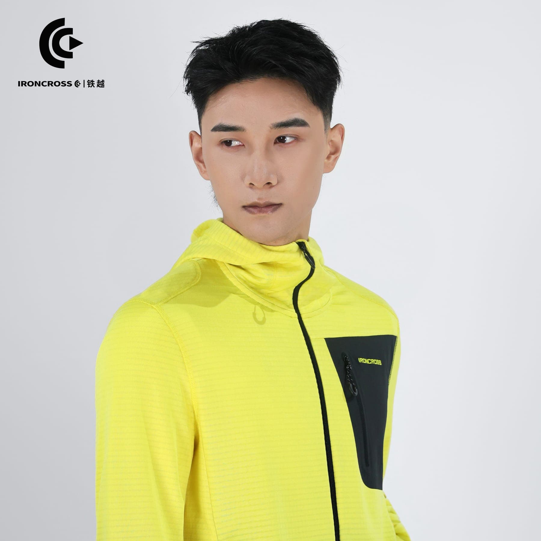 Weather-Resistant Softshell Hooded Jacket thumbnail 4